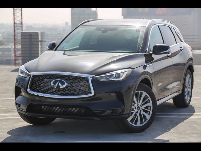 2025 INFINITI QX50 Luxe