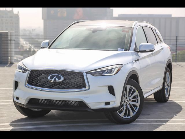 2025 INFINITI QX50 Luxe