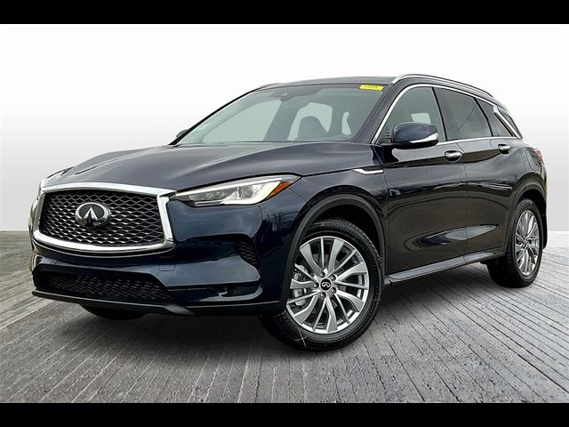 2025 INFINITI QX50 Luxe