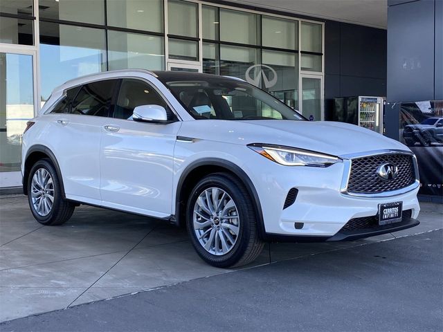 2025 INFINITI QX50 Luxe