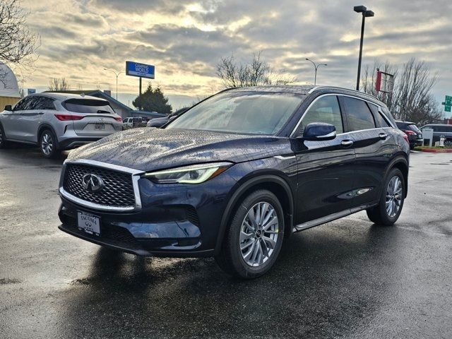 2025 INFINITI QX50 Luxe