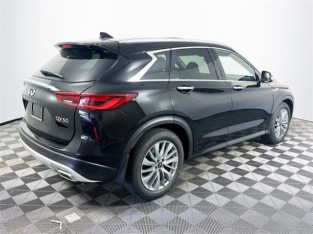 2025 INFINITI QX50 Luxe