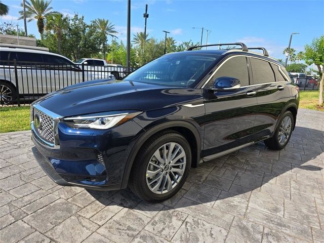 2025 INFINITI QX50 Luxe