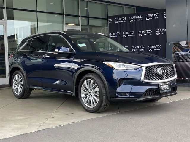 2025 INFINITI QX50 Luxe