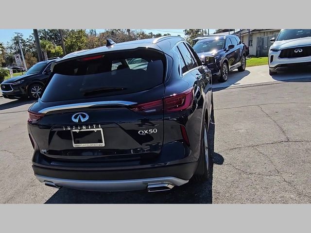 2025 INFINITI QX50 Luxe