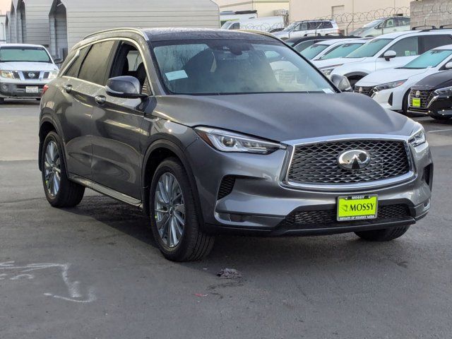 2025 INFINITI QX50 Luxe