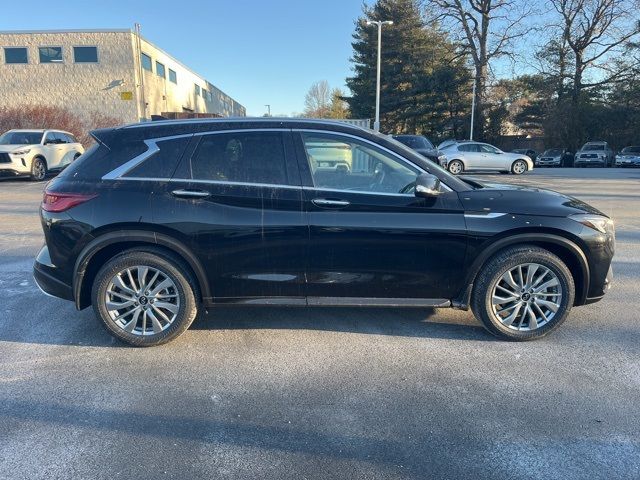 2025 INFINITI QX50 Luxe