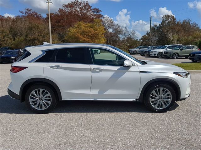 2025 INFINITI QX50 Luxe