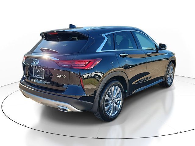 2025 INFINITI QX50 Luxe