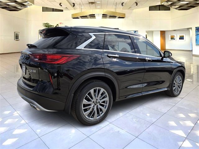 2025 INFINITI QX50 Luxe