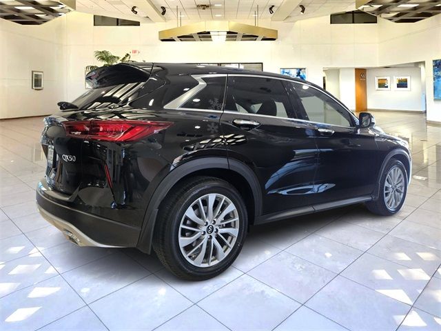 2025 INFINITI QX50 Luxe