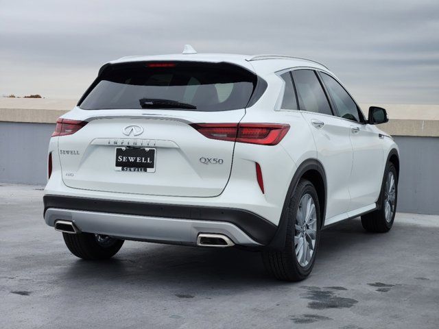 2025 INFINITI QX50 Luxe