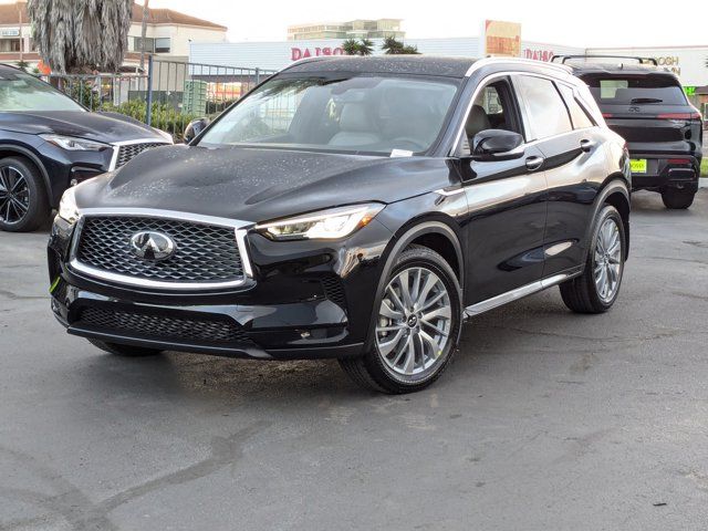 2025 INFINITI QX50 Luxe