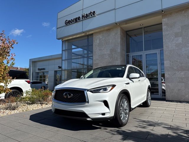 2025 INFINITI QX50 Luxe