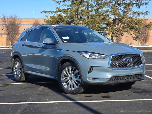 2025 INFINITI QX50 Luxe