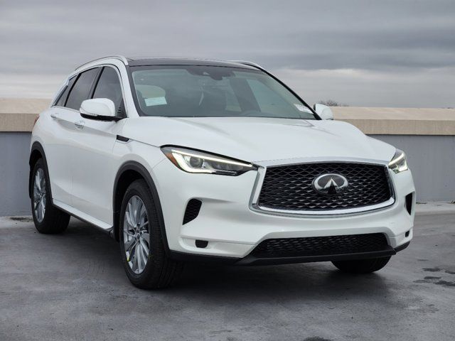 2025 INFINITI QX50 Luxe