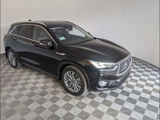 2025 INFINITI QX50 Luxe