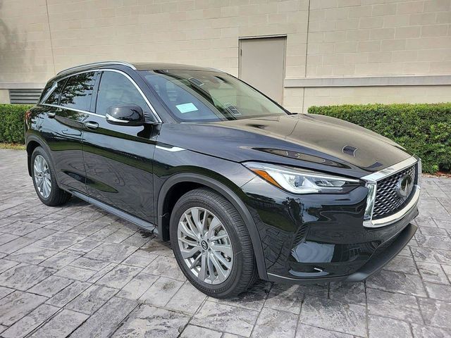 2025 INFINITI QX50 Luxe