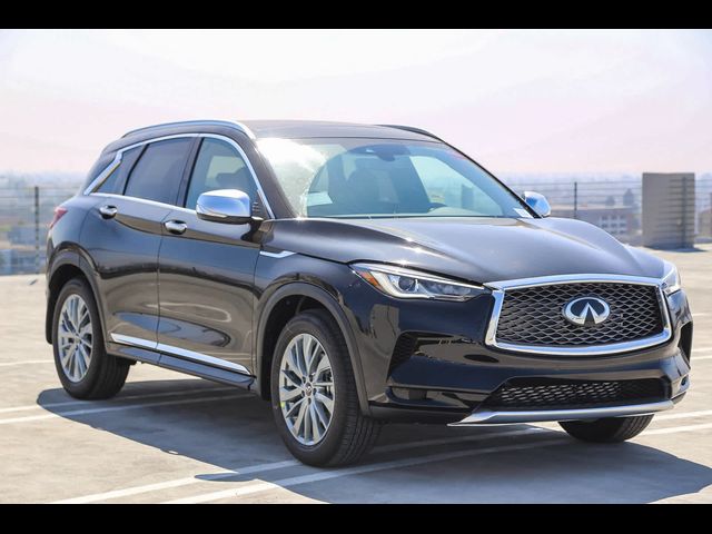 2025 INFINITI QX50 Luxe