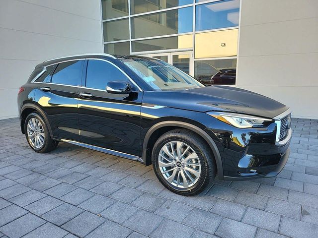 2025 INFINITI QX50 Luxe