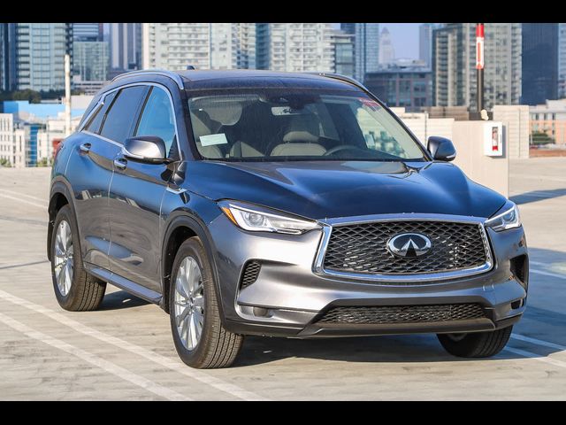 2025 INFINITI QX50 Luxe