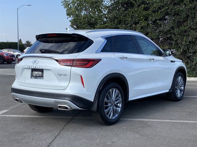 2025 INFINITI QX50 Luxe