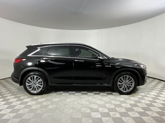 2025 INFINITI QX50 Luxe