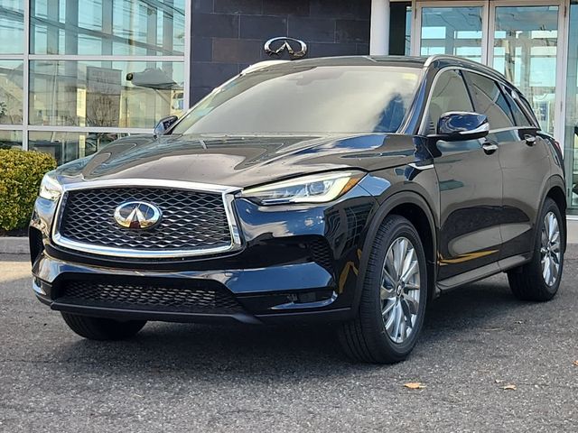 2025 INFINITI QX50 Luxe