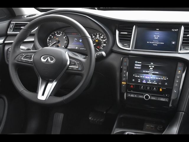 2025 INFINITI QX50 Luxe