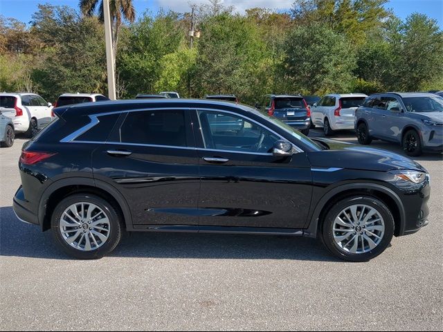 2025 INFINITI QX50 Luxe