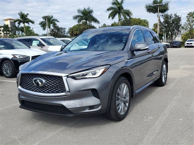 2025 INFINITI QX50 Luxe