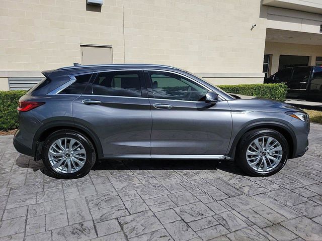 2025 INFINITI QX50 Luxe