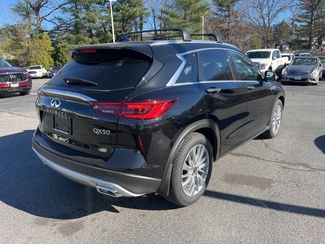 2025 INFINITI QX50 Luxe