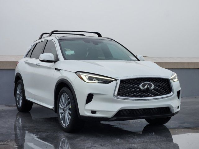 2025 INFINITI QX50 Luxe