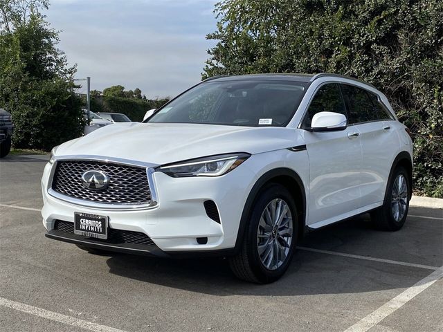 2025 INFINITI QX50 Luxe