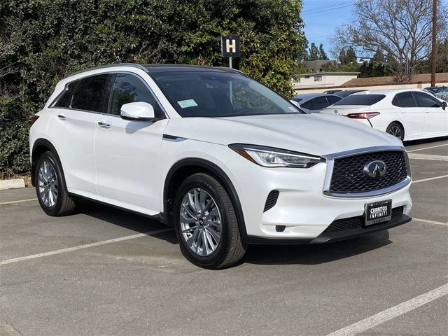 2025 INFINITI QX50 Luxe