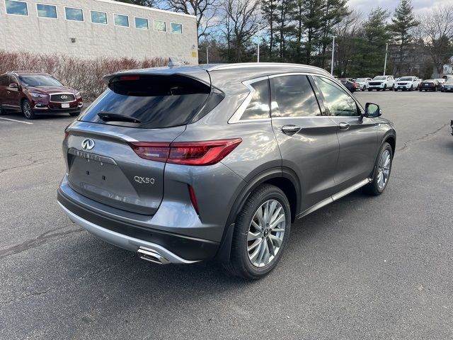 2025 INFINITI QX50 Luxe