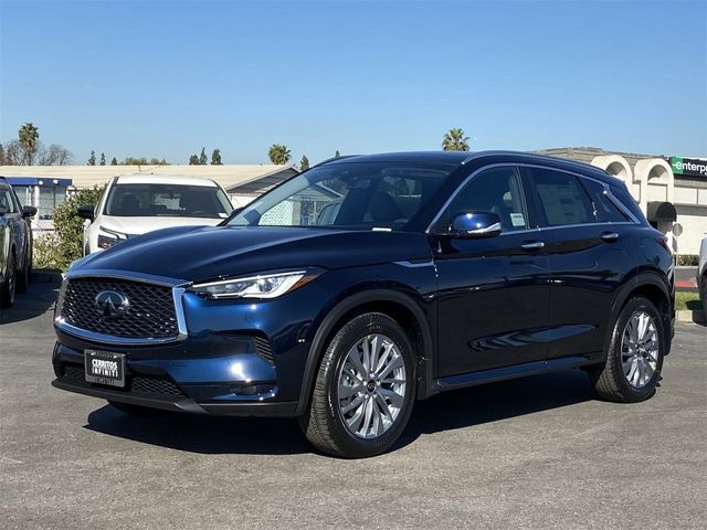 2025 INFINITI QX50 Luxe