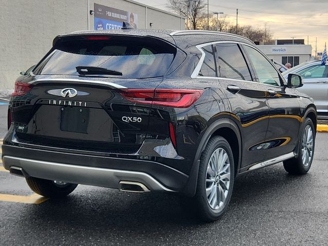 2025 INFINITI QX50 Luxe