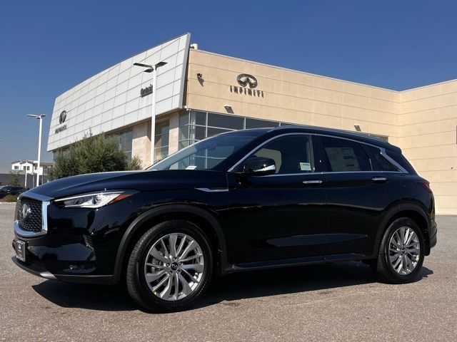 2025 INFINITI QX50 Luxe