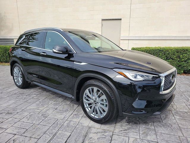 2025 INFINITI QX50 Luxe