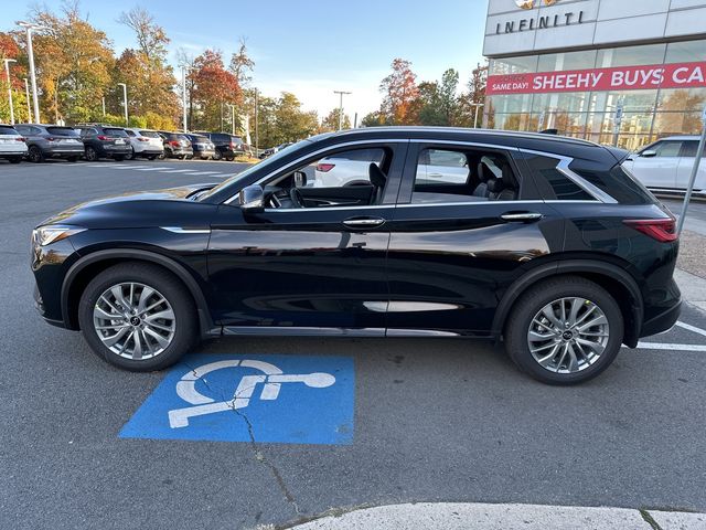 2025 INFINITI QX50 Luxe