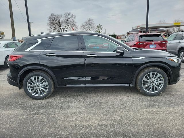 2025 INFINITI QX50 Luxe