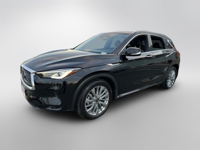 2025 INFINITI QX50 Luxe