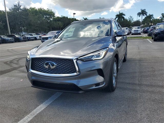 2025 INFINITI QX50 Luxe