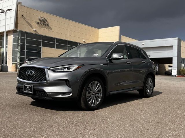 2025 INFINITI QX50 Luxe