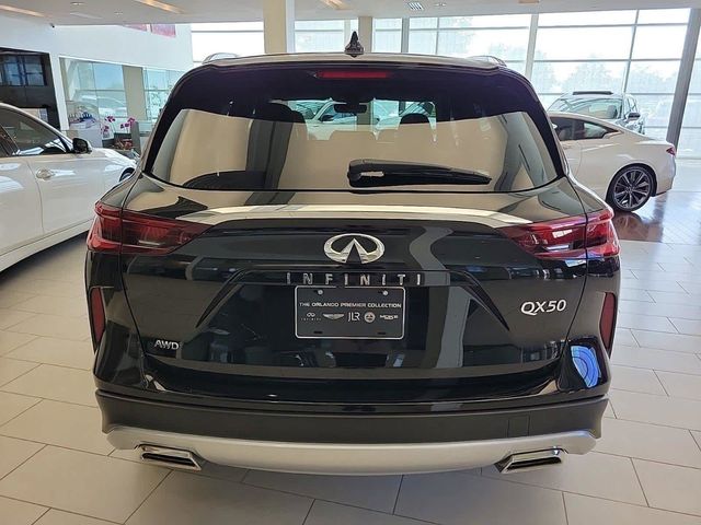 2025 INFINITI QX50 Luxe