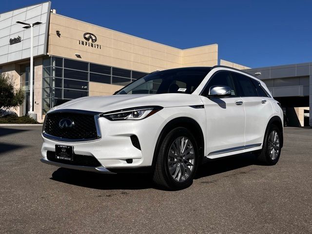 2025 INFINITI QX50 Luxe