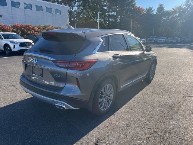 2025 INFINITI QX50 Luxe