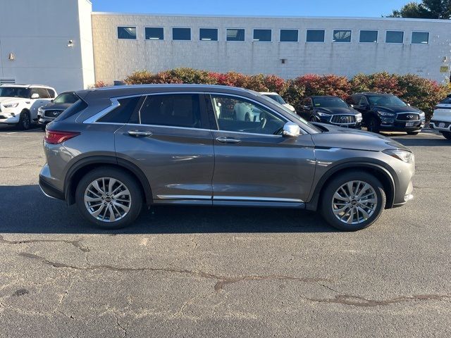 2025 INFINITI QX50 Luxe